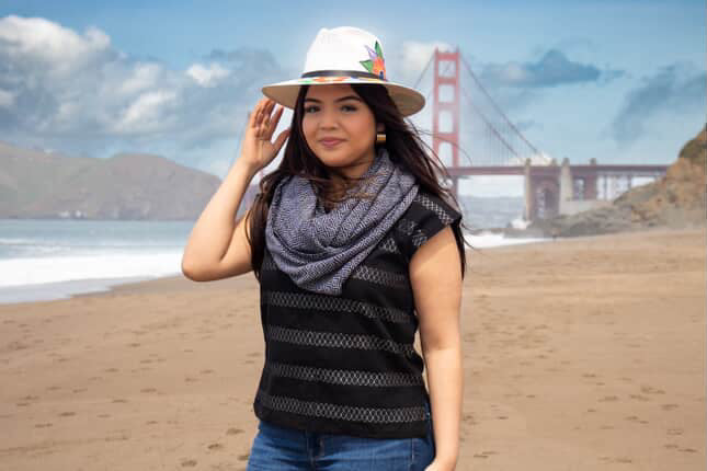 Blusa niebla